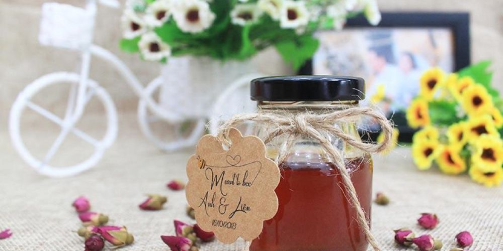 Gửi lời cảm ơn ý nghĩa qua quà tặng cưới cho khách
