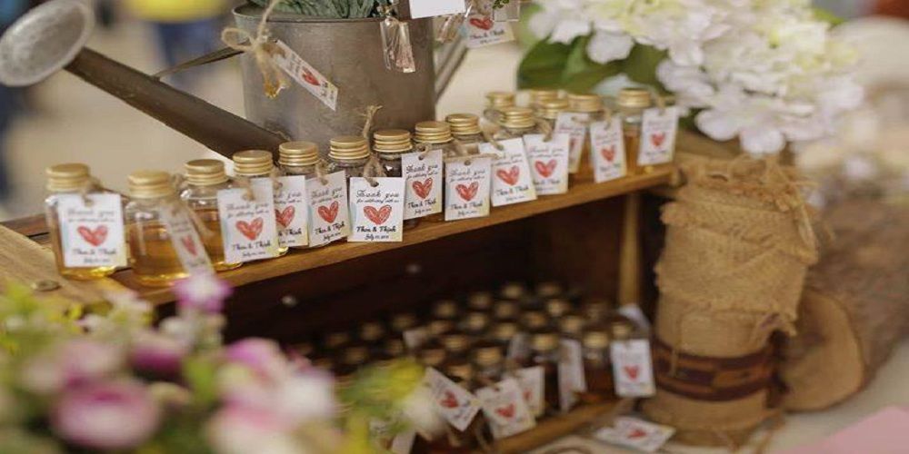 Sự tinh tế và ý nghĩa đến từ những ý tưởng quà tặng sau đám cưới của BeeSweetBee