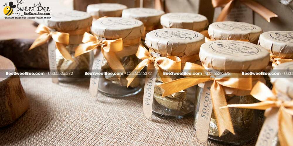 Ý nghĩa của món quà tặng cảm ơn khách mời là hũ kẹo tình yêu