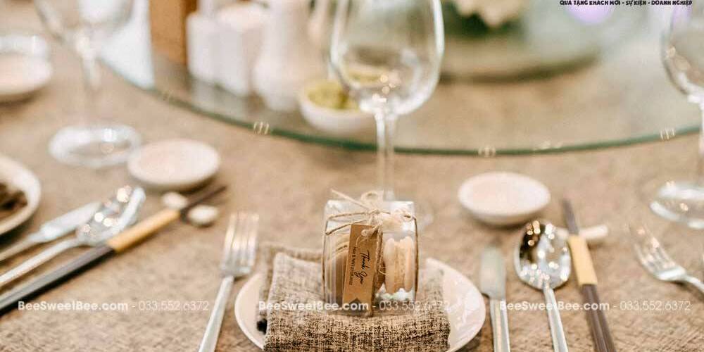 Mua quà tặng bánh ngọt ở đâu đảm bảo chất lượng?