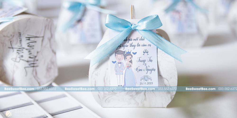 Quà tặng cho khách mời đám cưới theo chủ đề