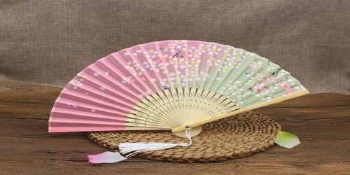 Bật mí những vật dụng nhỏ xinh để làm quà cảm ơn khách mời