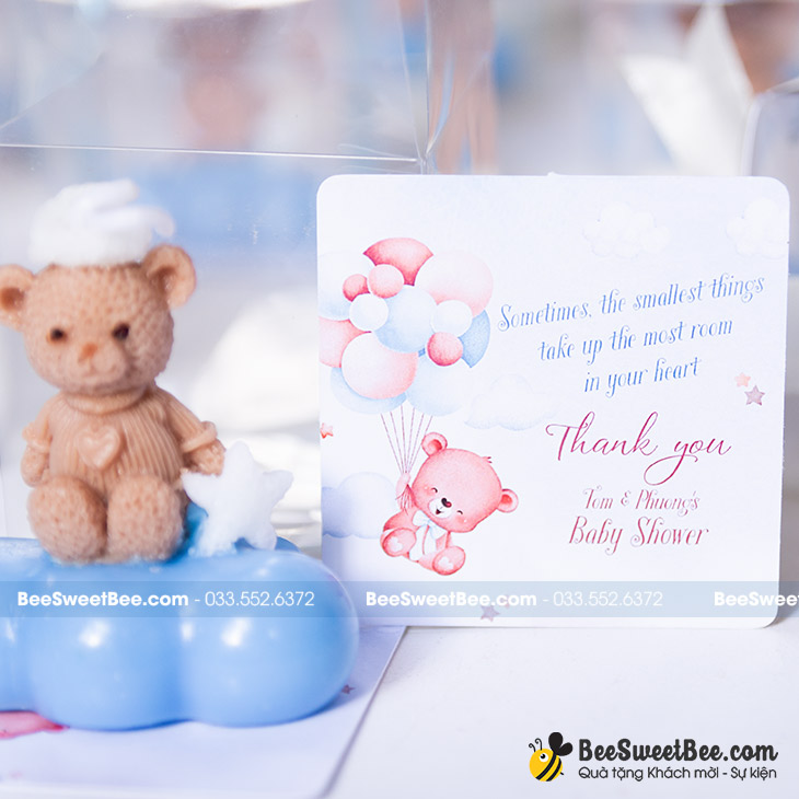 Set quà tặng nến thơm Teddy Bear tặng khách mời tiệc Baby Shower của anh chị Tom & Phuong 03/2024
