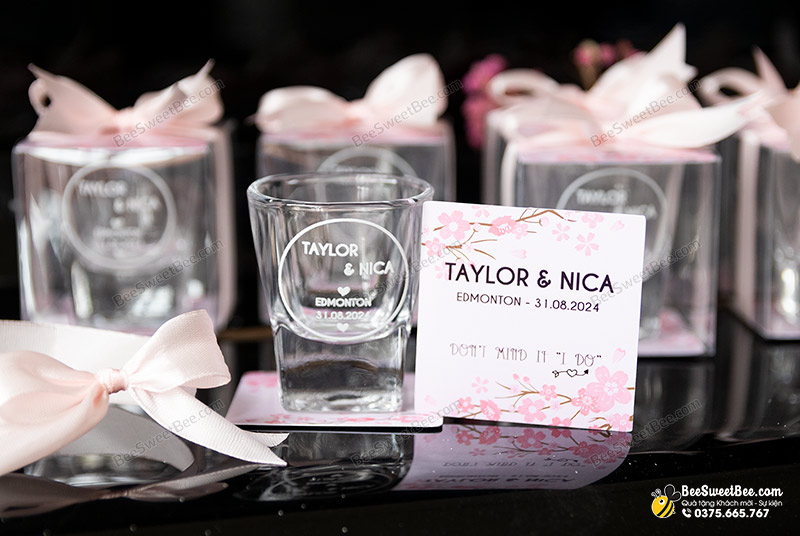Quà tặng đáp lễ khách mời của cô dâu chú rể Taylor & Nica 31/08/2024