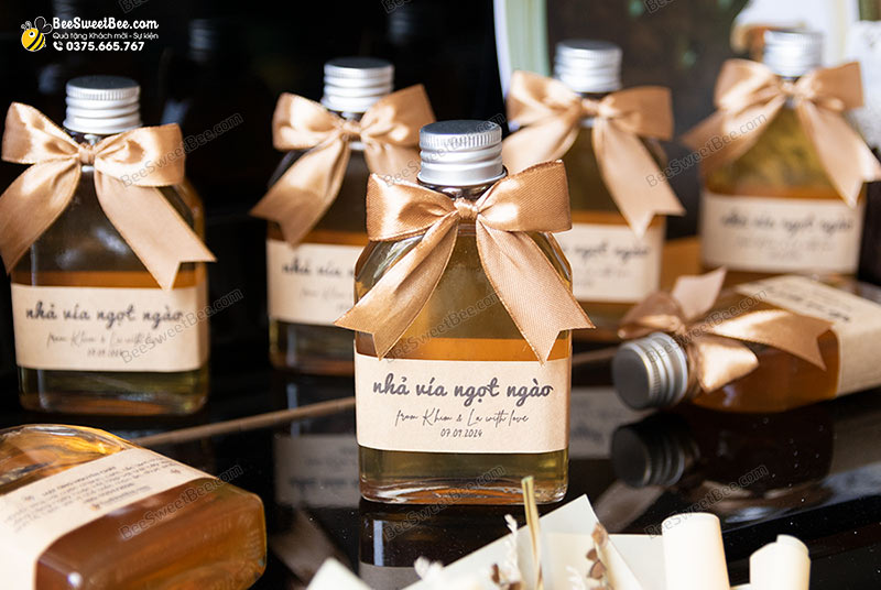 Quà tặng mật ong đáp lễ khách mời của cô dâu chú rể Khim & La 07/09/2024