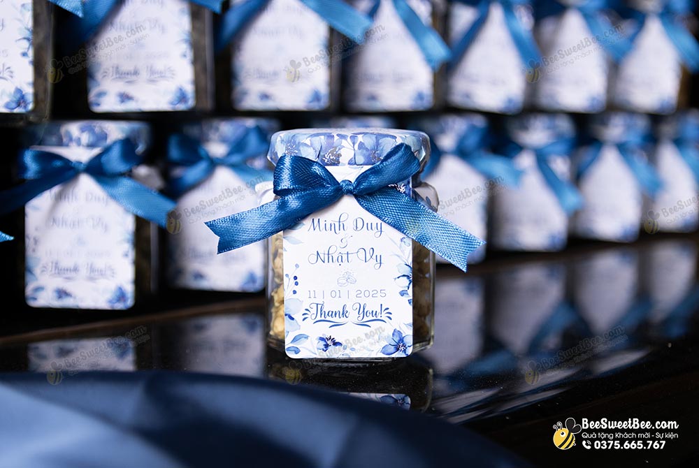 Quà tặng trà hoa lài cảm ơn khách mời đám cưới của cô dâu chú rể Nhật Vy & Minh Duy 11/01/2025.
