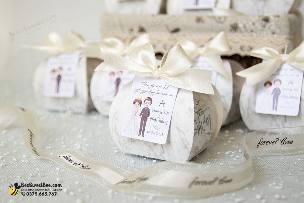 Set chocolate Lovely Day làm quà tặng khách mời đám cưới của cô dâu chú rể Thái Hằng & Quang Lực 12/04/2025