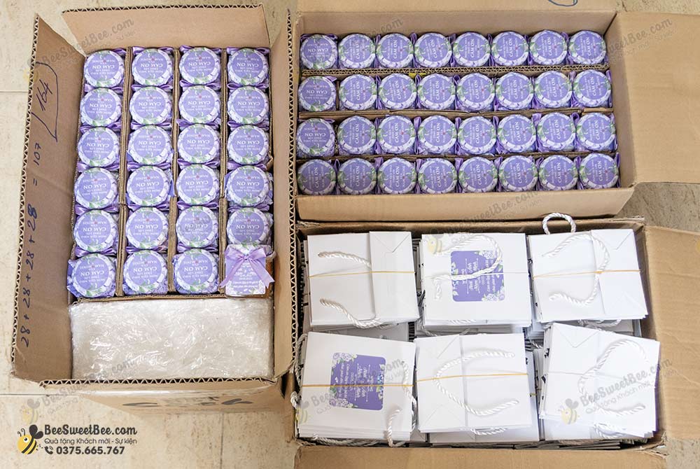 300 set quà tặng mật ong cho khách mời đám cưới
