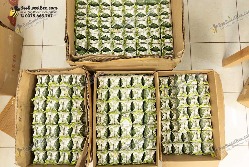 1200 set chocolate Lovely Day làm quà tặng khách mời đám cưới của cô dâu chú rể Bích Trang & Minh Trí 17/05/2025