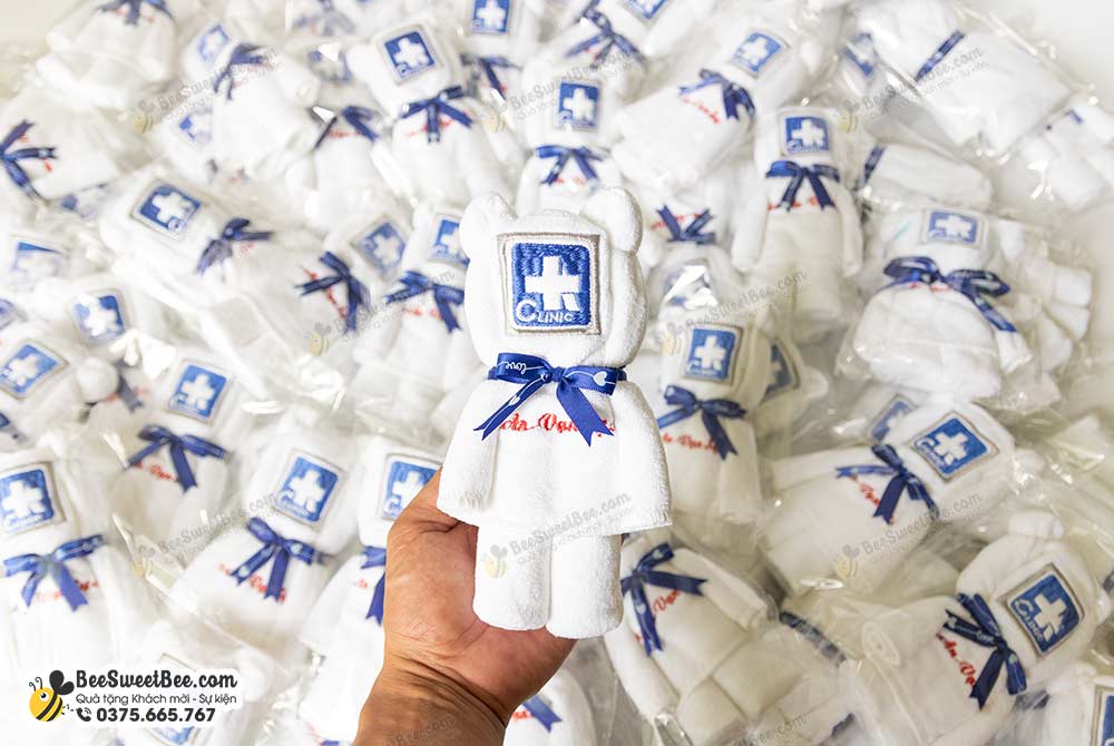 800 set khăn gấu dành tặng khách của phòng khám đa khoa Tâm An