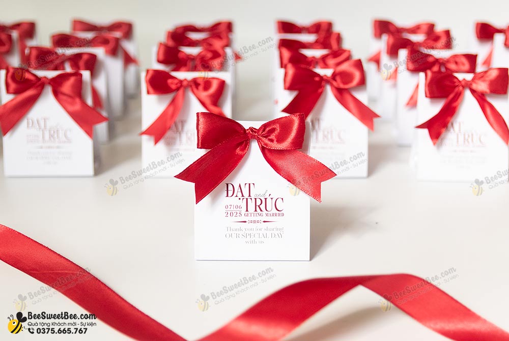 Set quà tặng chocolate Sweet Home dành tặng khách mời đám cưới của cô dâu chú rể Trúc & Đạt 07/06/2025.