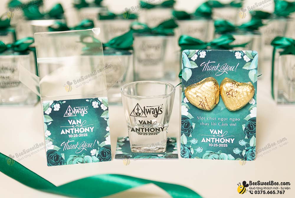 Combo set quà tặng đáp lễ khách mời đám cưới của cô dâu chú rể Van & Anthony 25/10/2025.