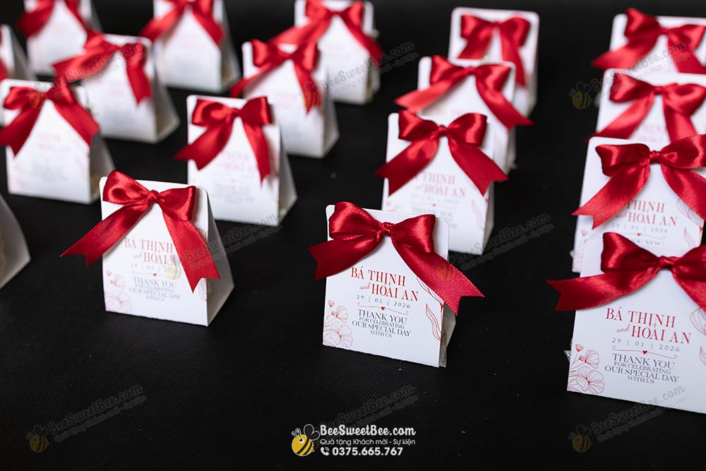 Quà tặng khách mời đám cưới của cô dâu chú rể Bá Thịnh & Hoài An 29/01/2026