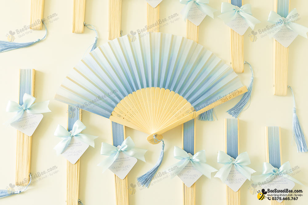 Set quà tặng quạt vải đáp lễ khách mời đám cưới của cô dâu chú rể Dương & Hiền 31/07/2026