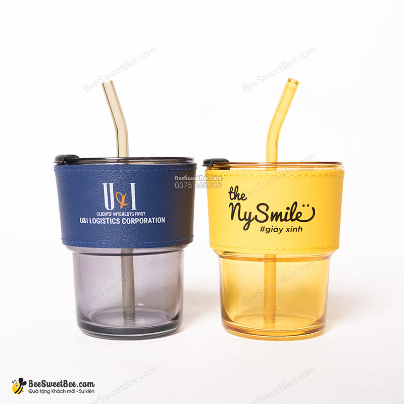Da bọc ly có đầy đủ các màu sắc để lựa chọn như vàng, xanh navy, trắng, nâu....
