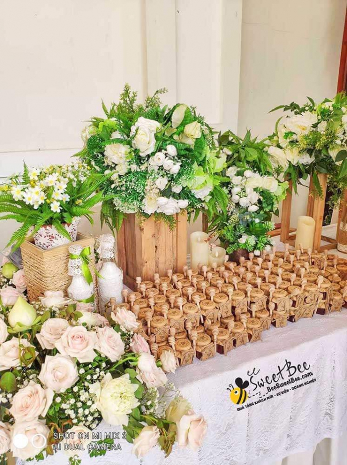 Quà tặng mật ong cám ơn khách mời đám cưới tại BeeSweetBee