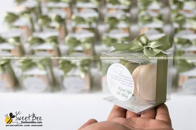 Quà tặng khách đám cưới là bánh Macaron của CDCR Khánh Ngọc & Việt Thắng 30/07/2023- <a target='_blank' href='/qua-tang-banh-macaron-cho-khach-moi-hoi-nghi-q36.html'>Xem sản phẩm</a>