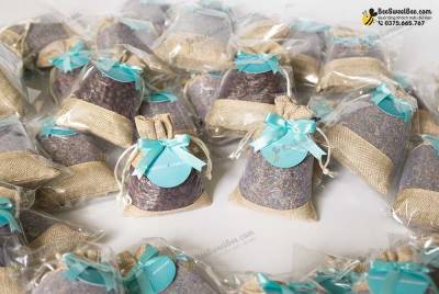 Quà tặng túi thơm Lavender & Cafe dành tặng khách hàng của đại lý Omoda & Jaecoo Việt Nam 07/2025- <a target='_blank' href='/qua-tang-tui-thom-hoa-lavender-10x14cm-q54.html'>Xem sản phẩm</a>