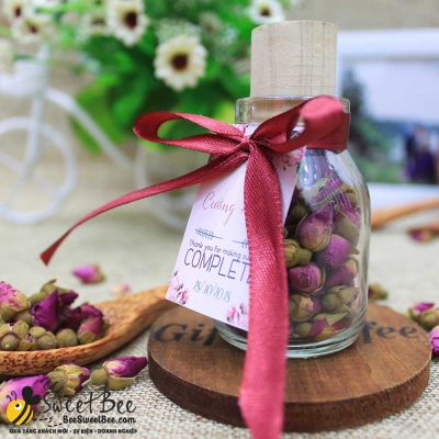 Quà tặng  trà hoa hồng 55ml hũ nút bần