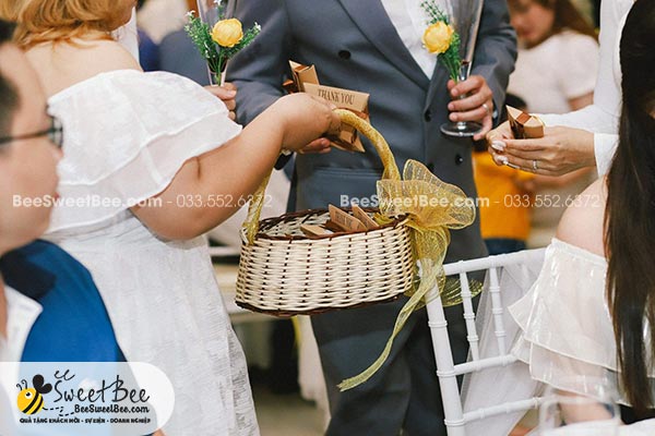 Quà tặng khách mời tiệc sinh nhật